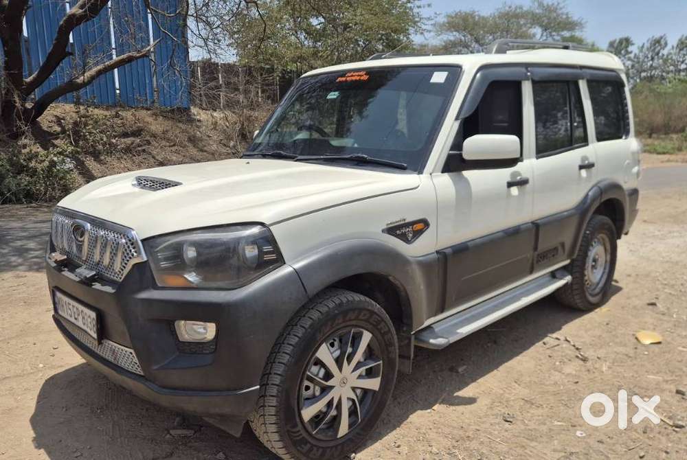 Mahindra Scorpio S4, 2015, Diesel
