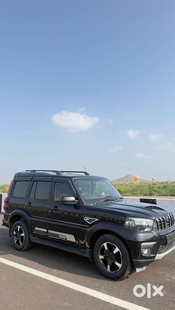 Mahindra Scorpio Classic 2024 Diesel Well Maintained