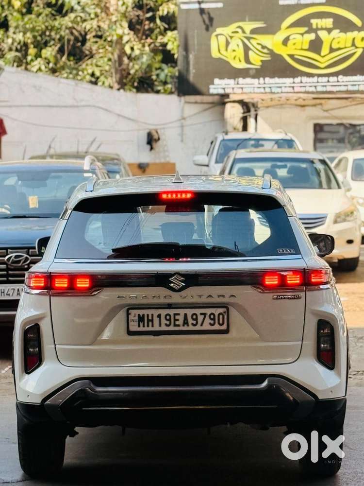 Maruti Suzuki Grand Vitara 1.5 Alpha Smart Hybrid At, 2023, Petrol