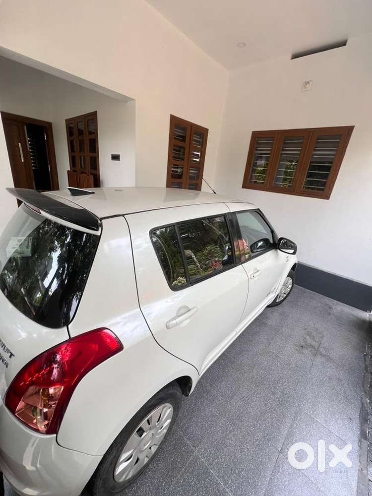 Maruti Suzuki Swift 2011