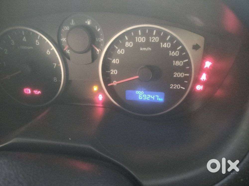 Hyundai I20 Petrol Asta Option, 2017, Petrol