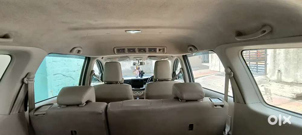 Maruti Suzuki Ertiga Vxi 2023