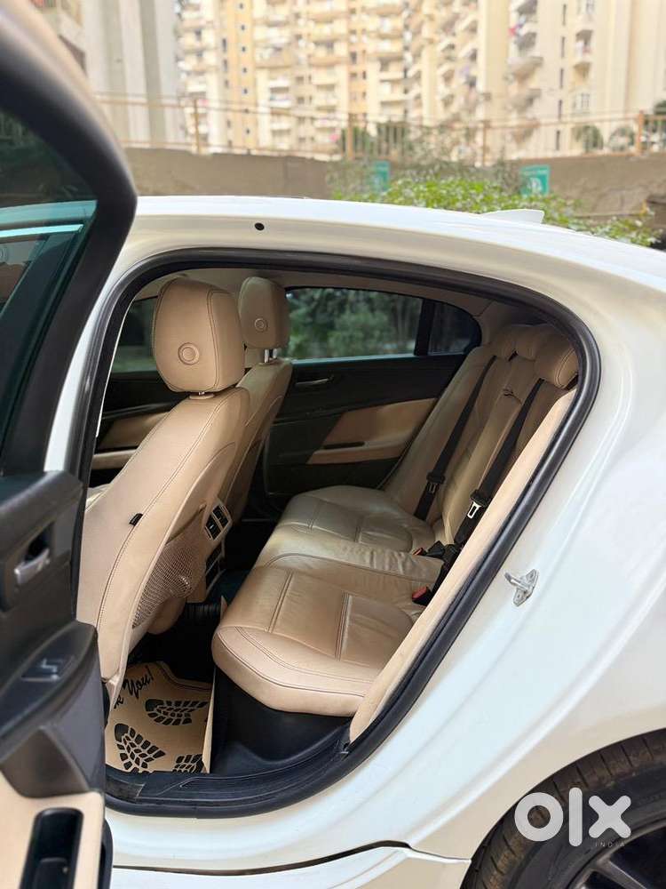 Jaguar Xe 2018 Diesel Well Maintained