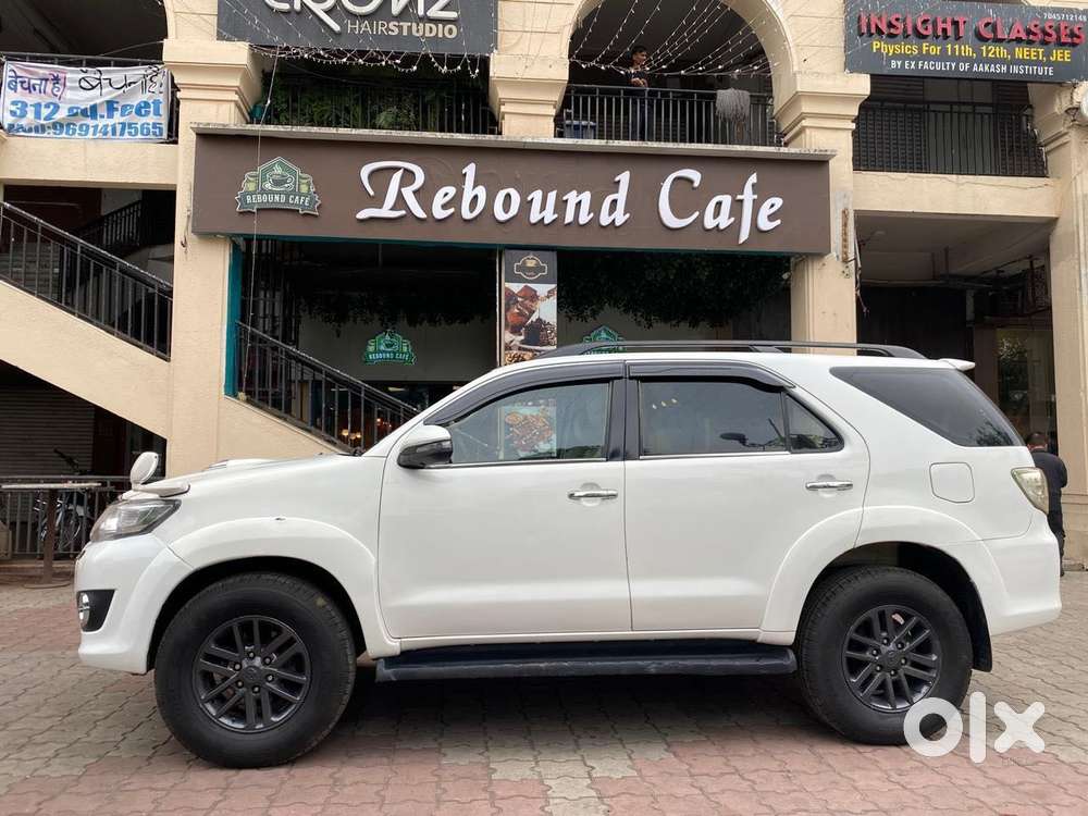 Toyota Fortuner 3.0 4x4 Manual, 2013, Diesel