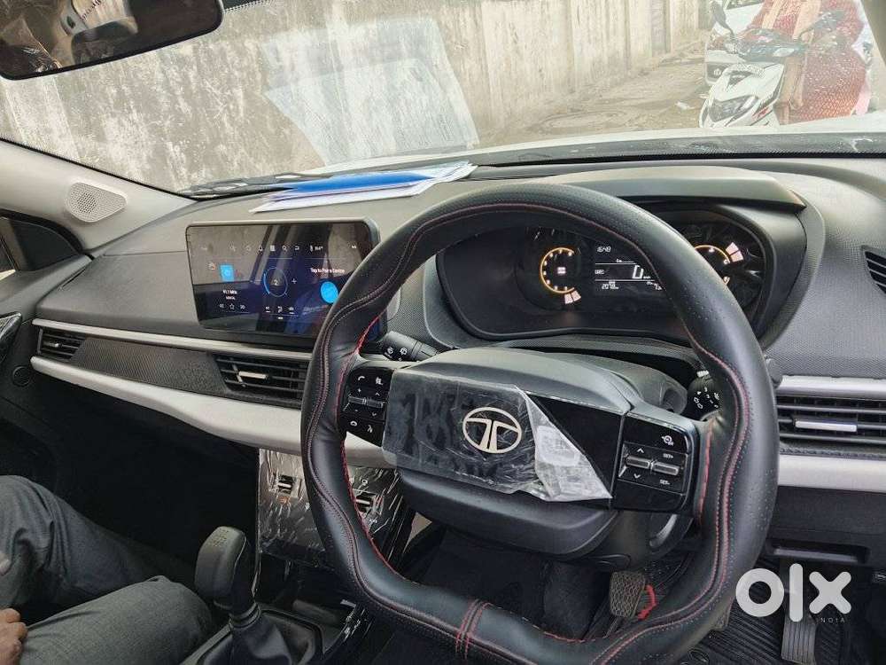 Tata Nexon Creative Plus S 1.2 Revotron Petrol 6 Mt Dt, 2025, Petrol