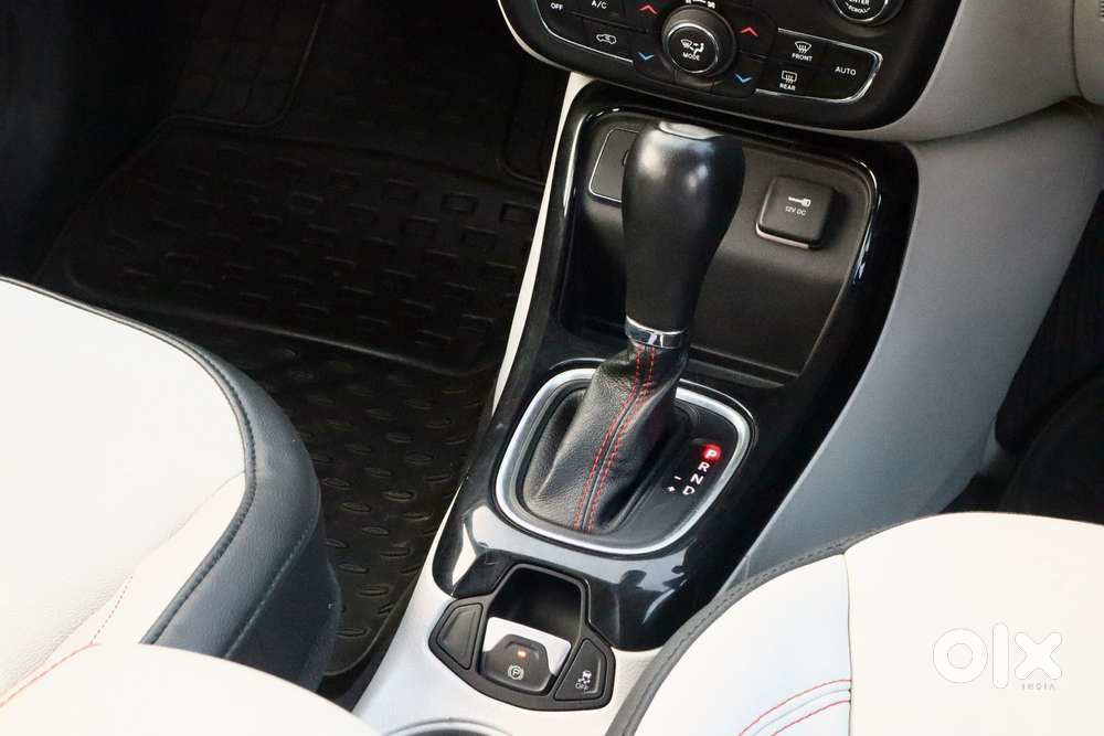 Jeep Compass 1.4 Limited Option, 2020, Petrol