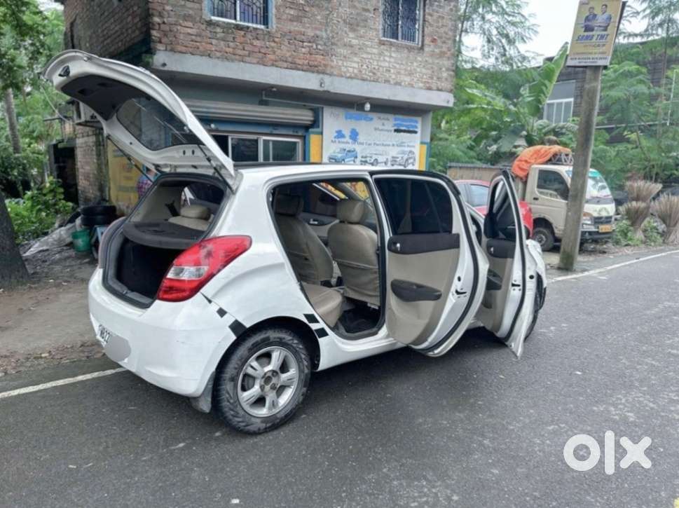 Hyundai I20 2012-2014 Sportz At 1.4, 2012, Petrol