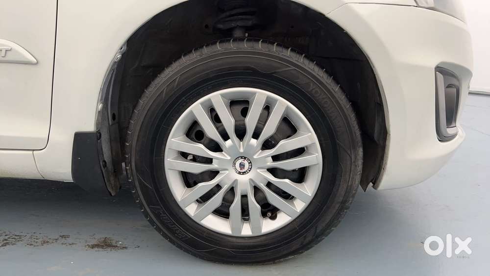 Maruti Suzuki Swift Vvt Vxi, 2015, Petrol