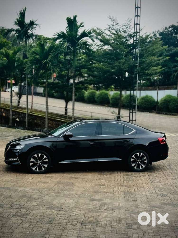 Skoda Superb 2.0 L&k Tsi At, 2021, Petrol