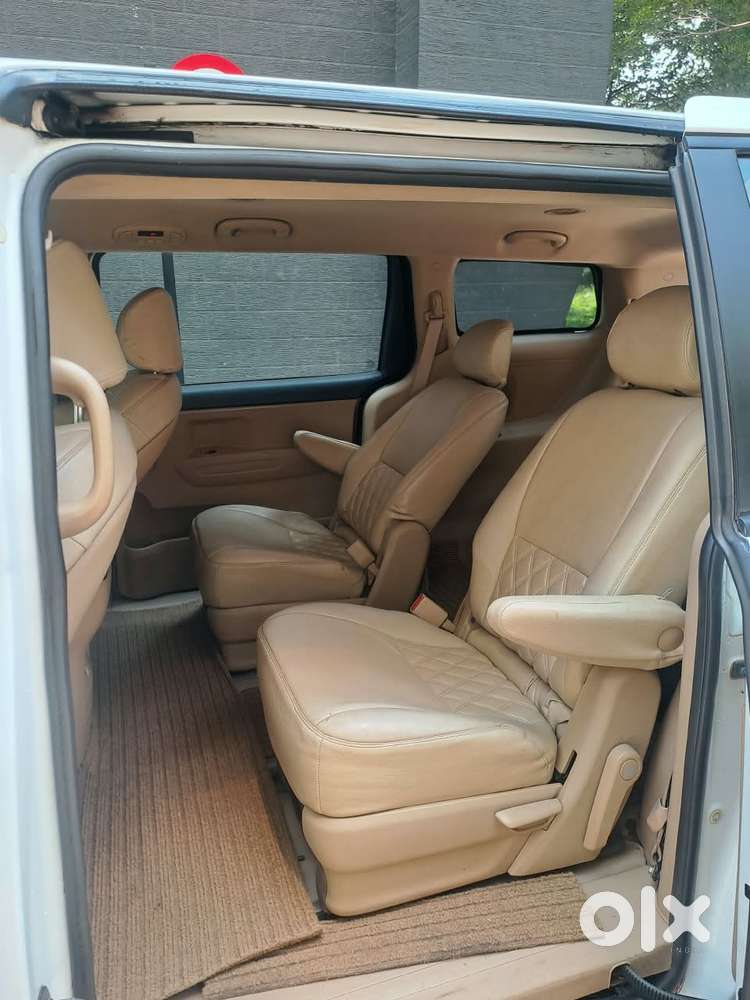 Kia Carnival Premium 8 Str, 2022, Diesel