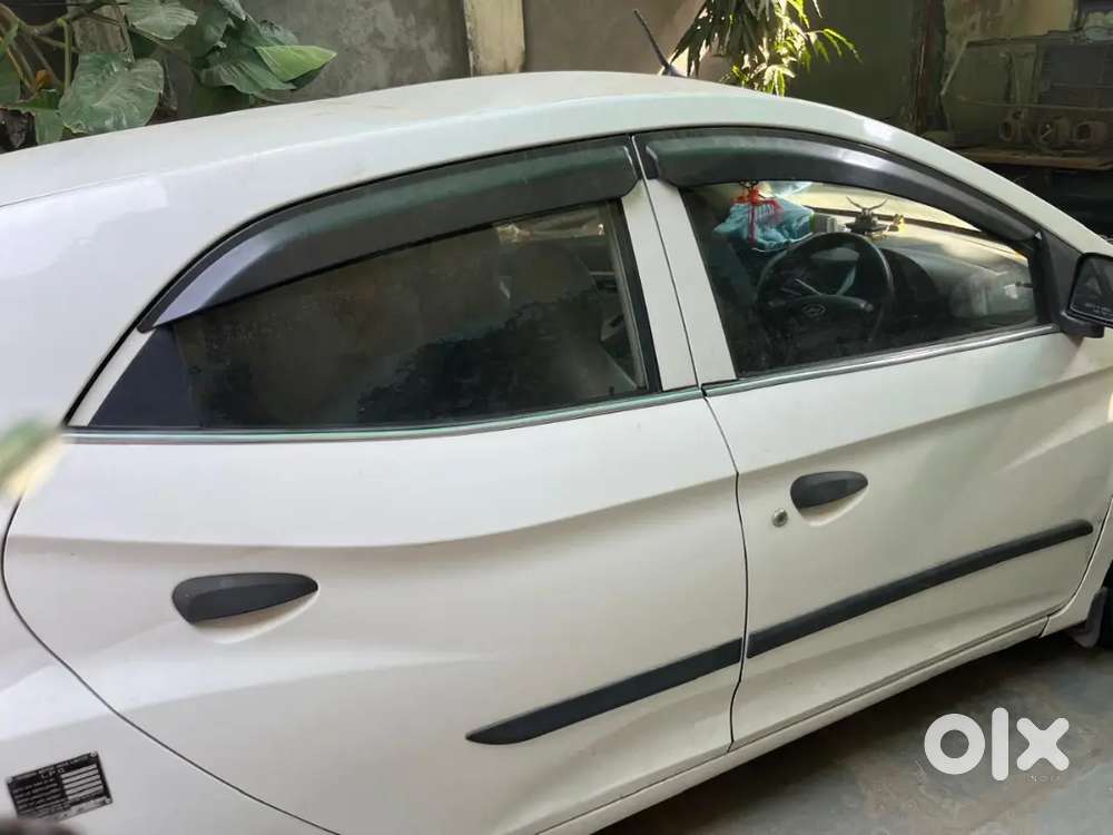 Hyundai Eon Magna+ 2012