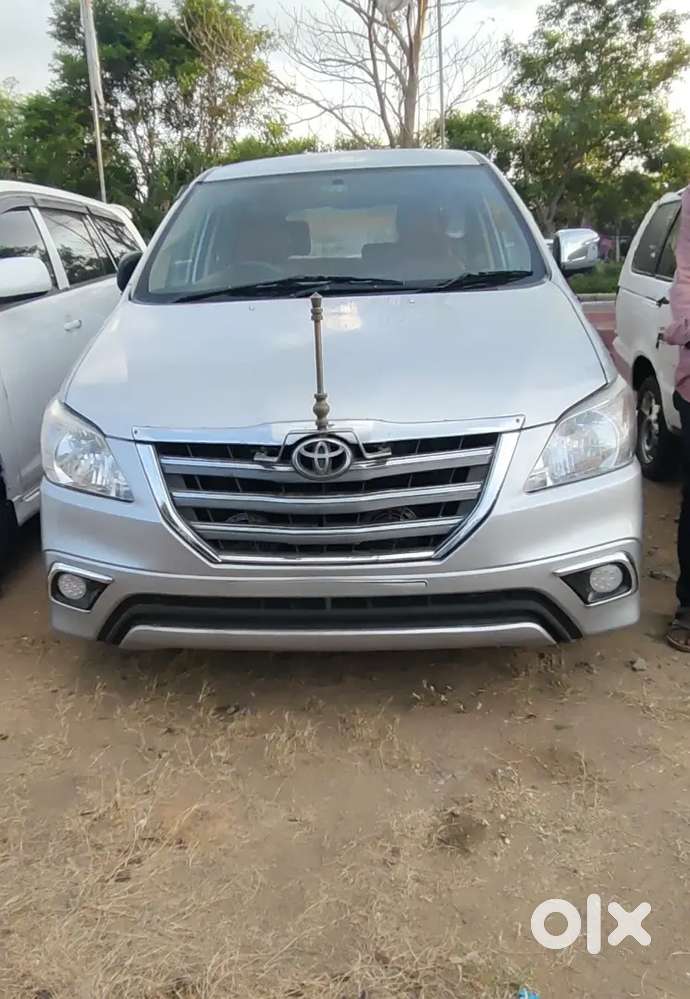 Toyota Innova 2018 Diesel Well Maintained
