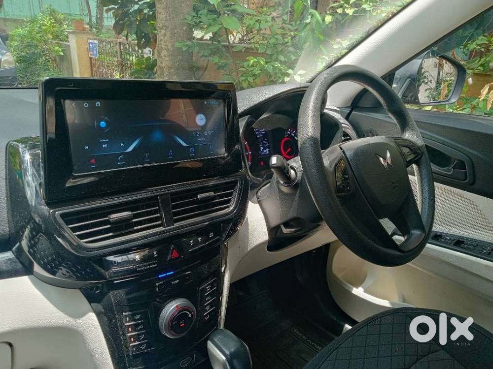 Mahindra Xuv 3xo 2025 Petrol 12600 Km Driven
