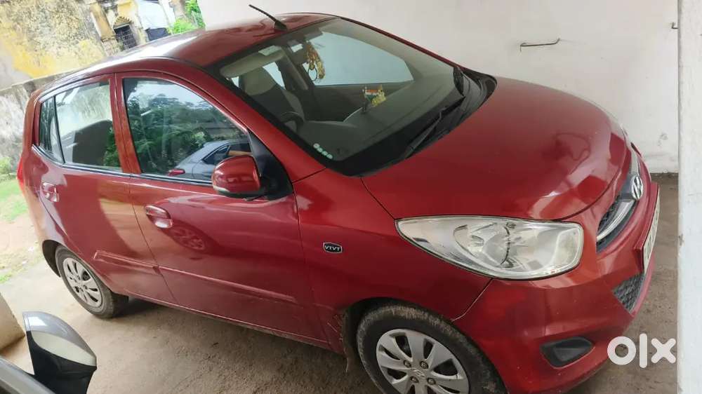 Hyundai I10 Sportz 2012