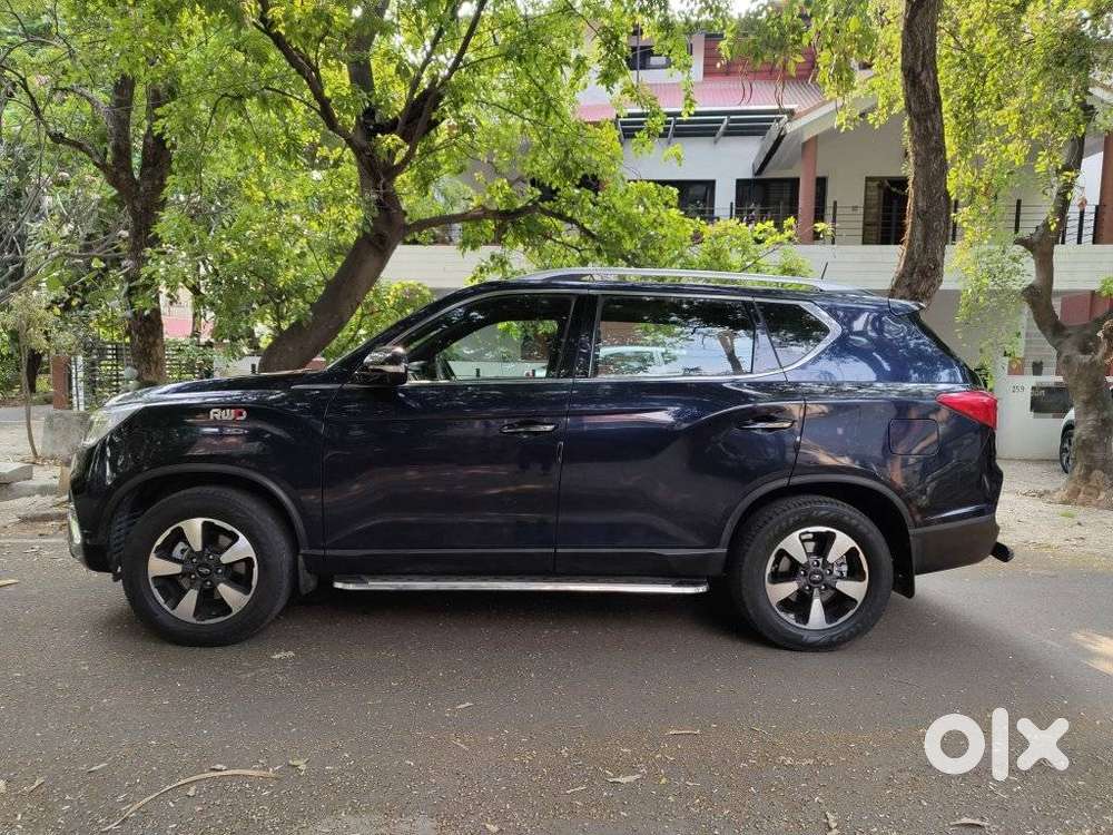 Mahindra Alturas G4 4x2 At, 2022, Diesel