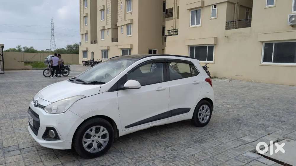 Hyundai Grand I10 Sportz 2016