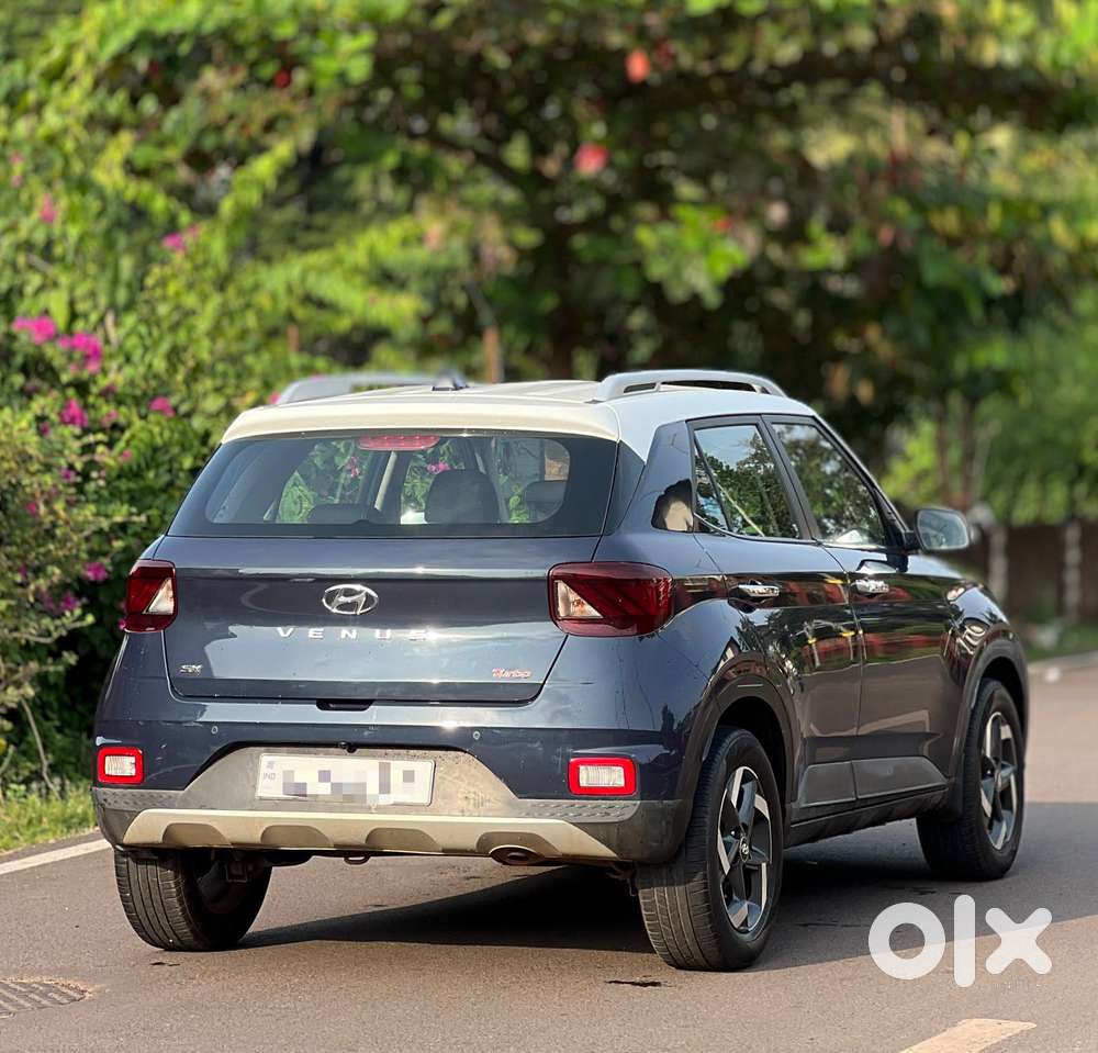 Hyundai Venue 1.0 Sx Plus Turbo Dct Dual Tone, 2021, Petrol