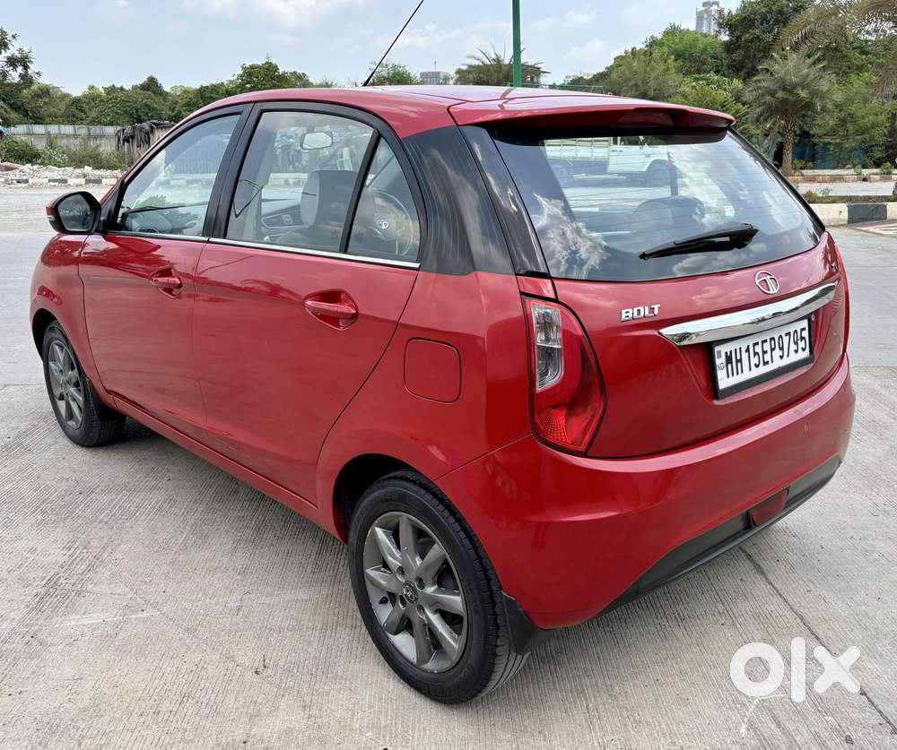 Tata Bolt Revotron Xt, 2015, Petrol
