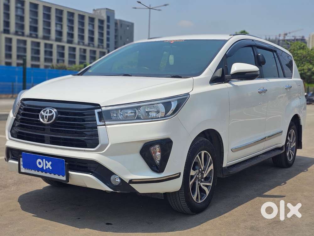 Toyota Innova Crysta