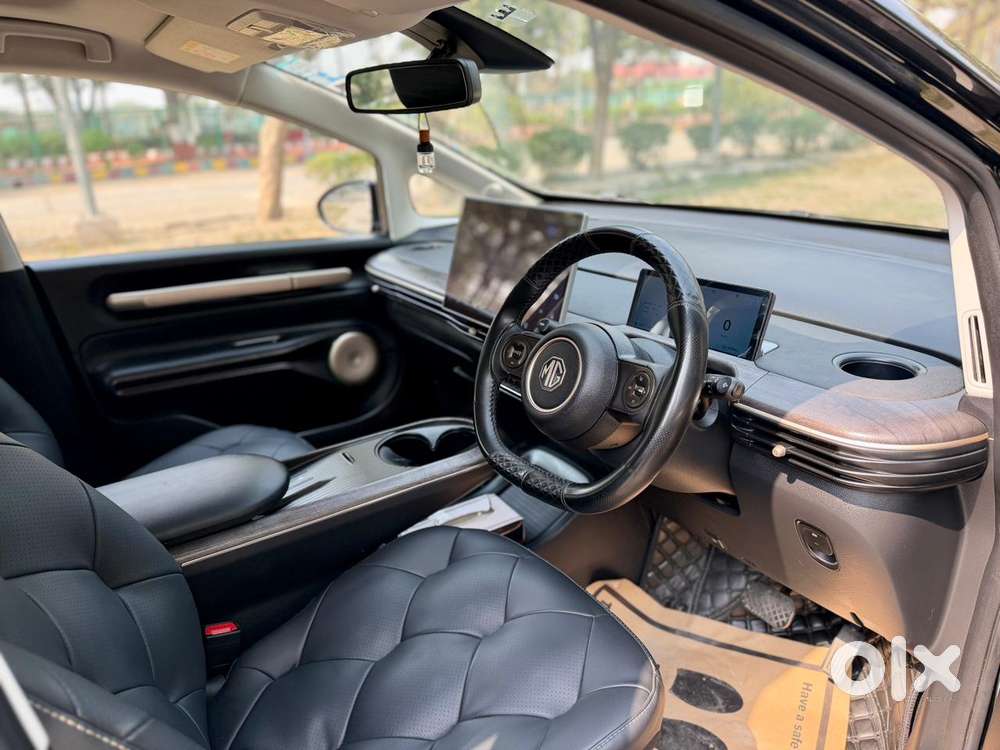 Mg Windsor Ev Essence, 2025, Electric