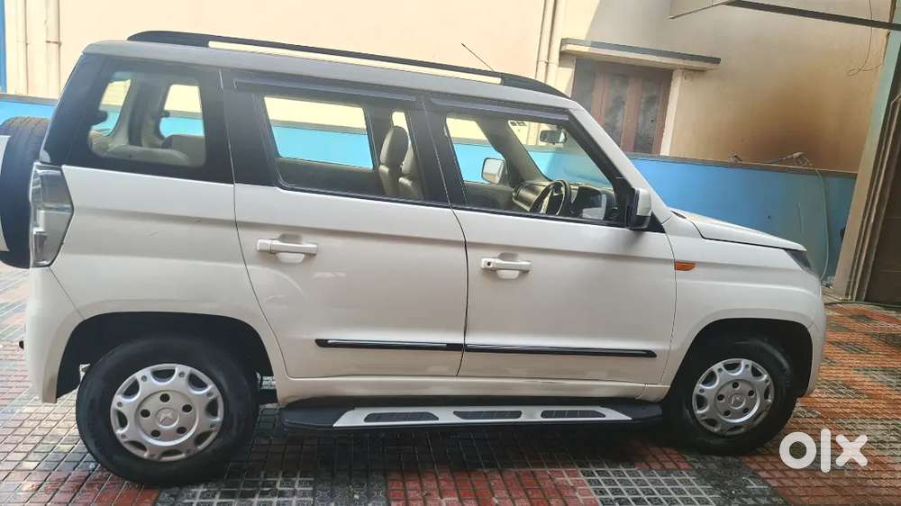 Mahindra Tuv 300 2019 Diesel 132000 Km Driven