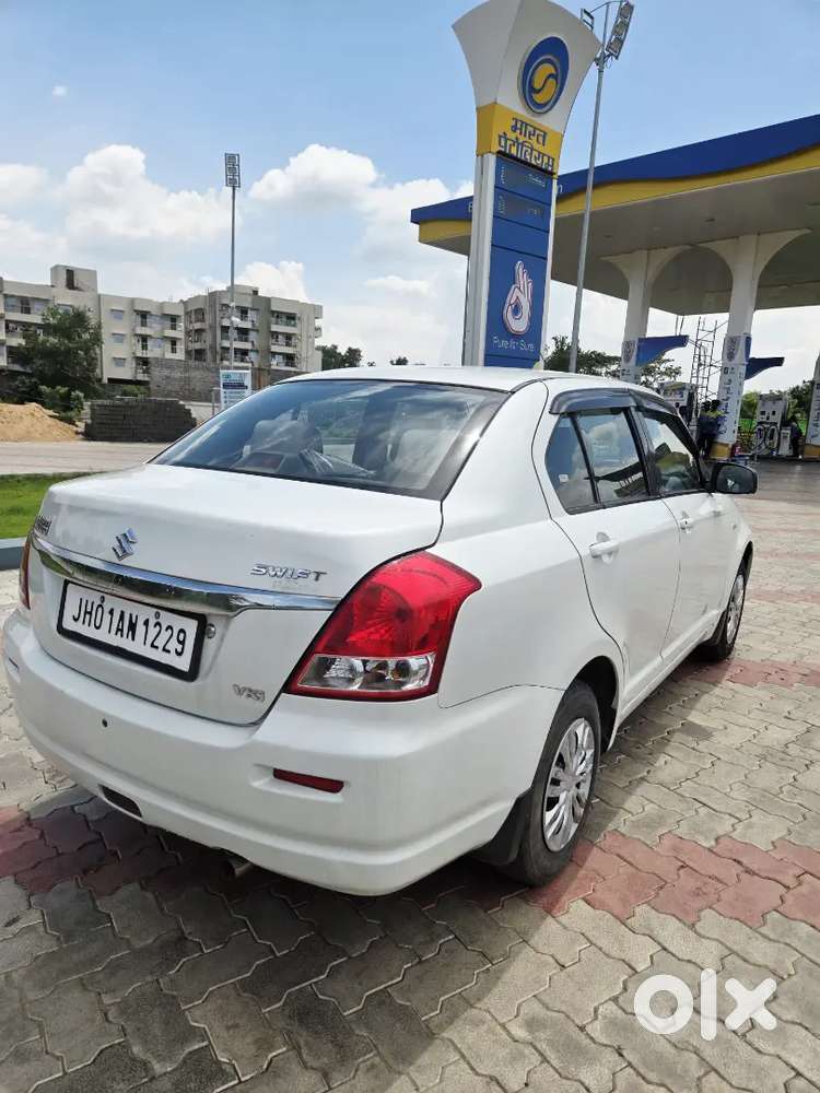 Maruti Suzuki Dzire 1.2 2011