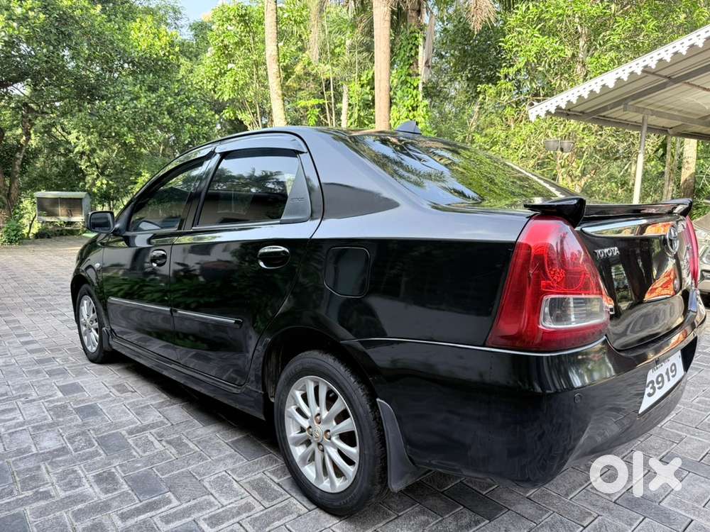 Toyota Etios Vx D 2012