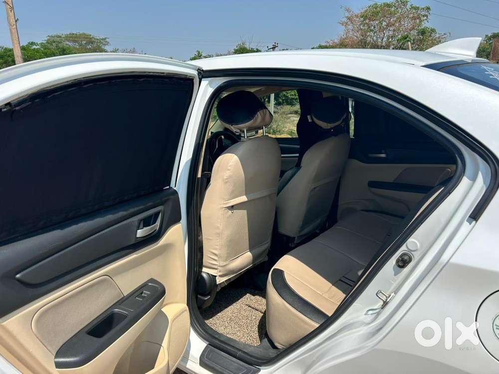 Honda Amaze 2nd Gen 2024 Petrol Well Maintained