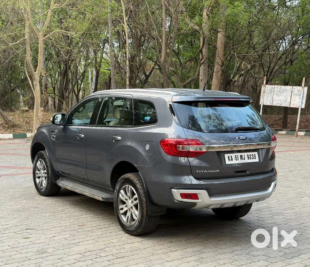 Ford Endeavour