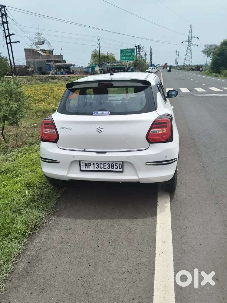 Maruti Suzuki Swift 2022 Petrol 34000 Km Driven