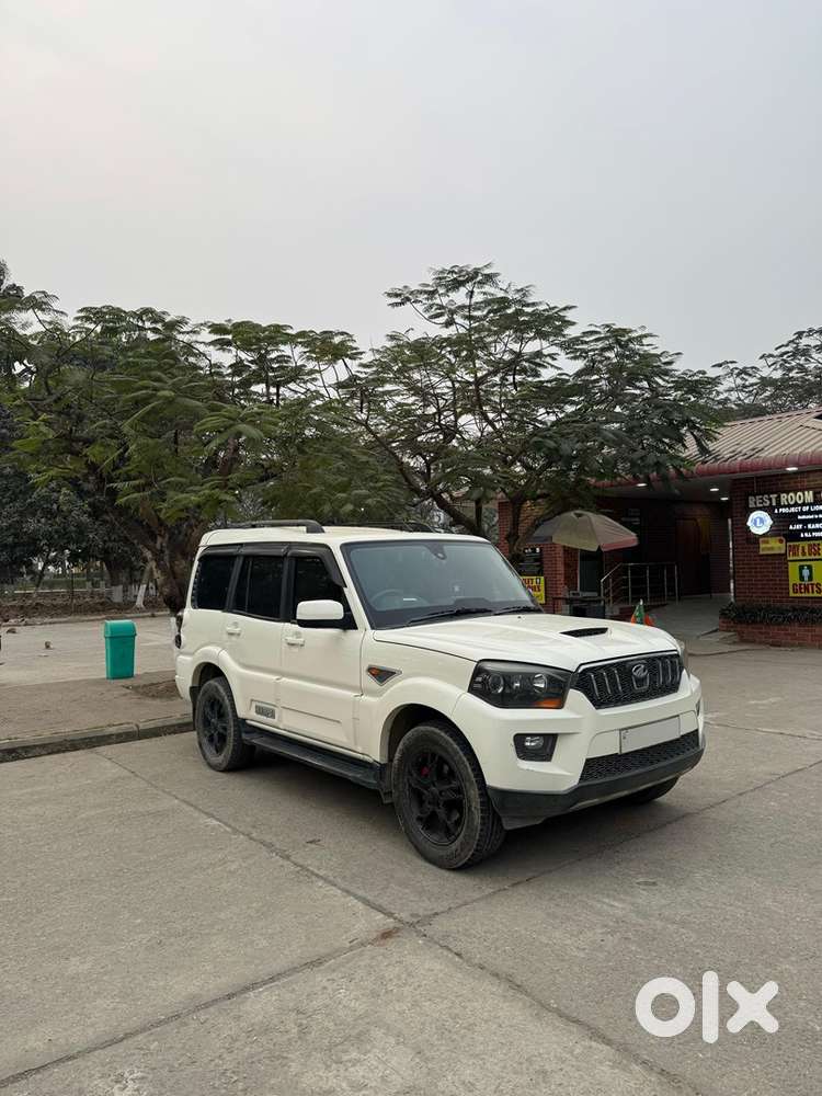 Mahindra Scorpio Classic 2014 Diesel Good Condition