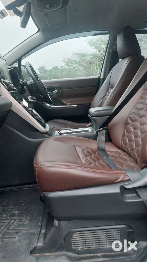 Toyota Innova Hycross 2.0 Vx Hybrid 8 Str, 2023, Petrol