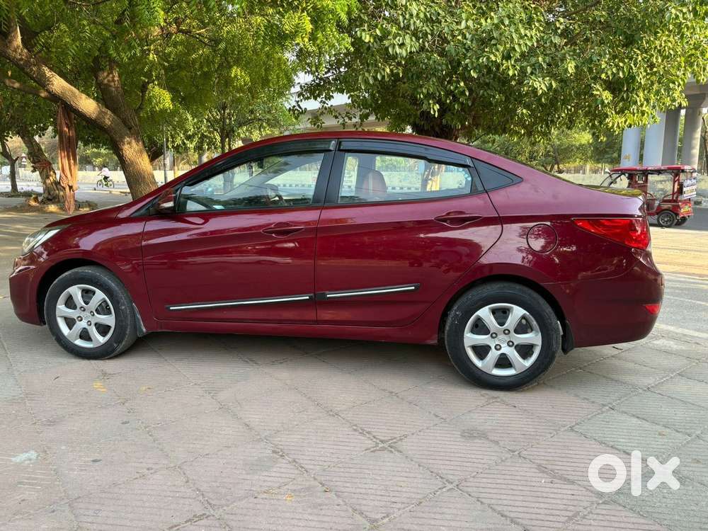 Hyundai Verna Fluidic 1.6 Ex Vtvt, 2014, Petrol