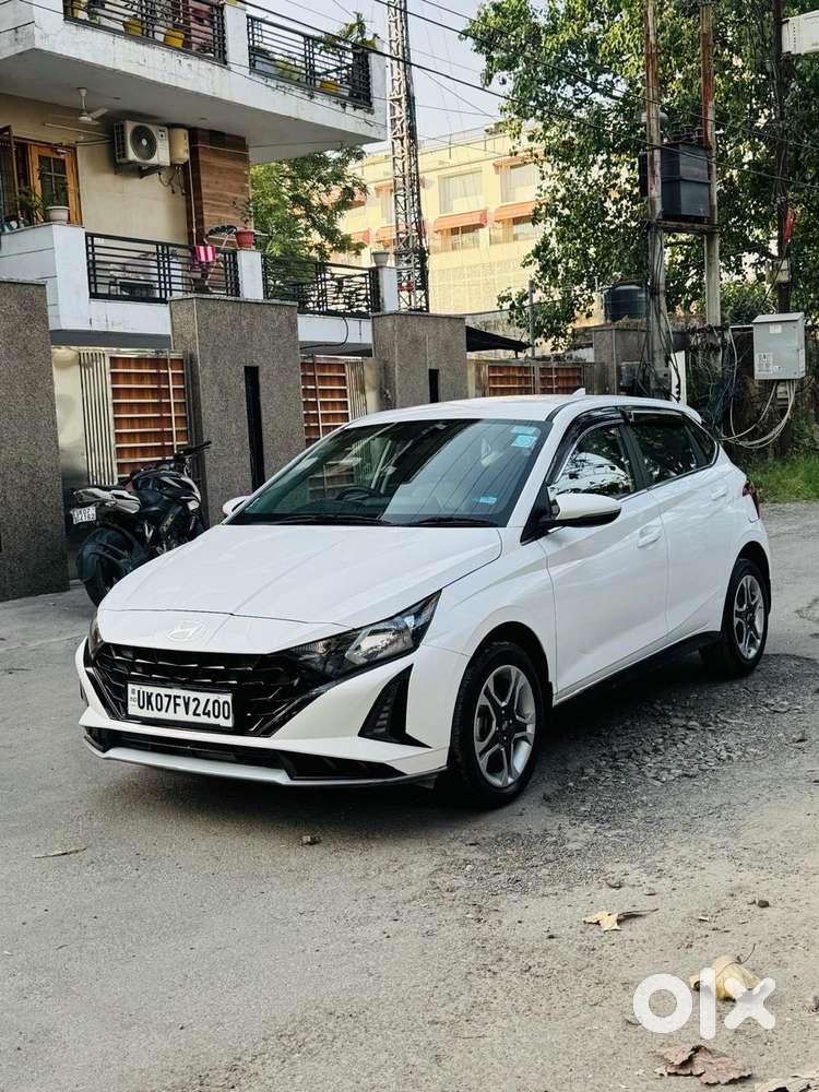 Hyundai I20 Sportz 1.2 Ivt, 2024, Petrol