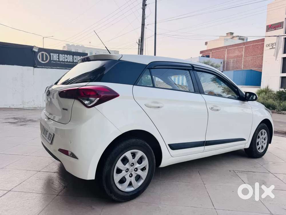 Hyundai Elite I20 [ ] 1.4 Sportz Crdi, 2016, Diesel