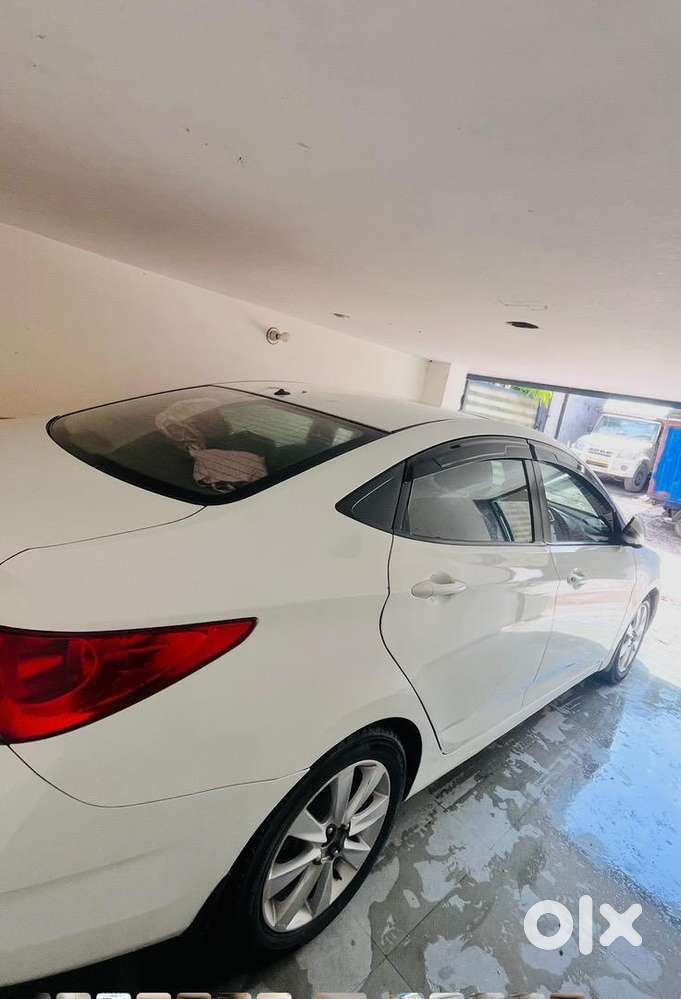 Hyundai Verna 2012 Diesel 83000 Km Driven