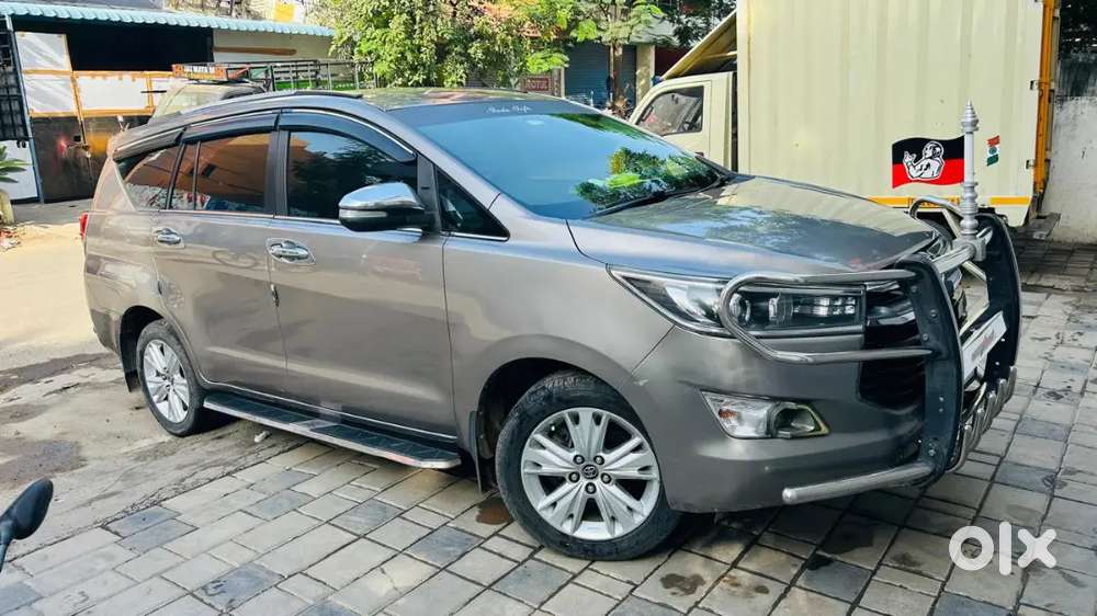 Toyota Innova Crysta 2017 Diesel 2nd Owner