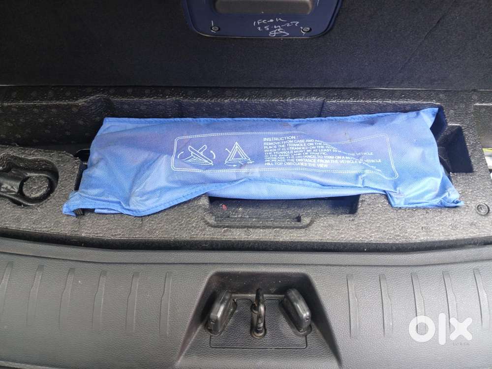 Mahindra Xuv700 2.2 Ax 7 Diesel At Str, 2022, Diesel