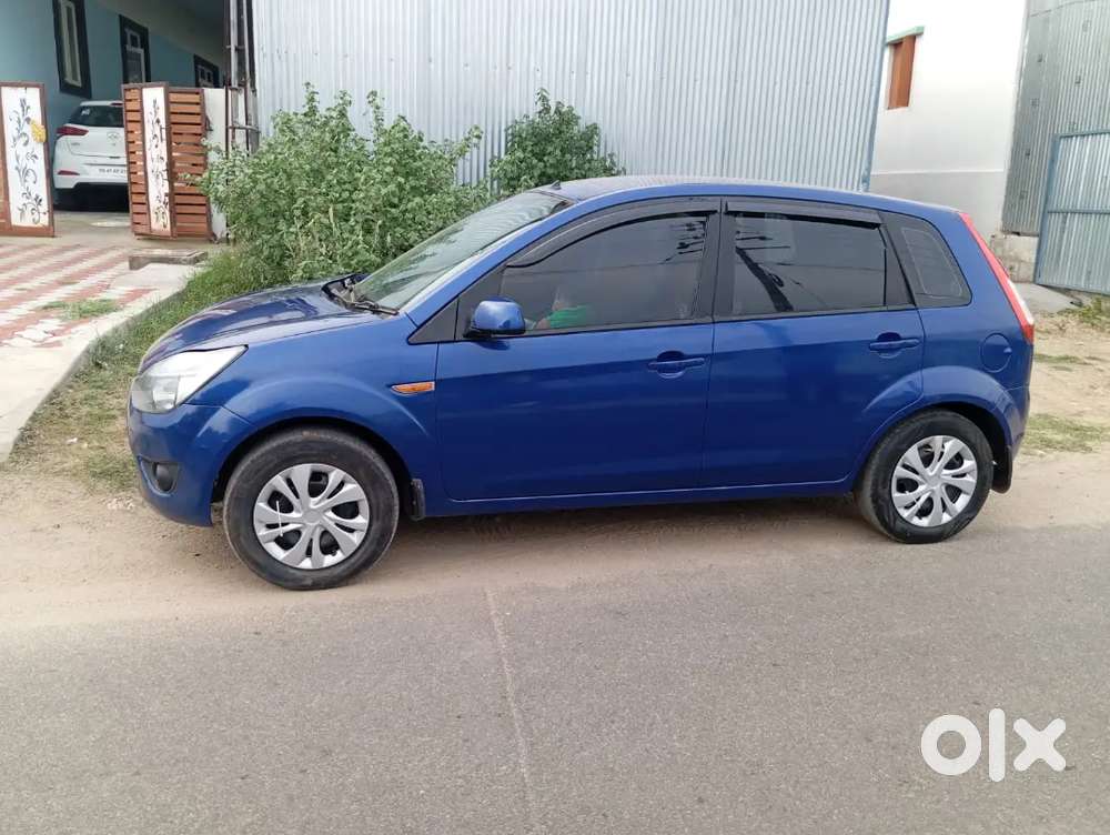Ford Figo 2014 Diesel 96000 Km Driven