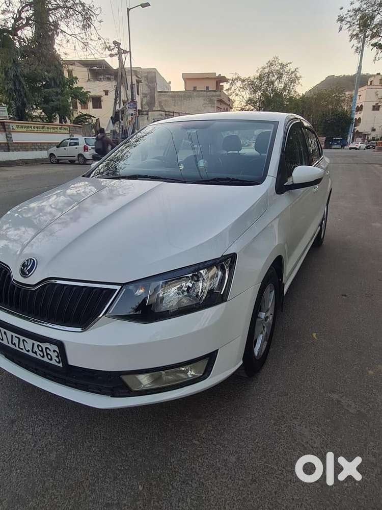 Skoda Rapid 1.6 Ambition Plus Mpi, 2018, Petrol