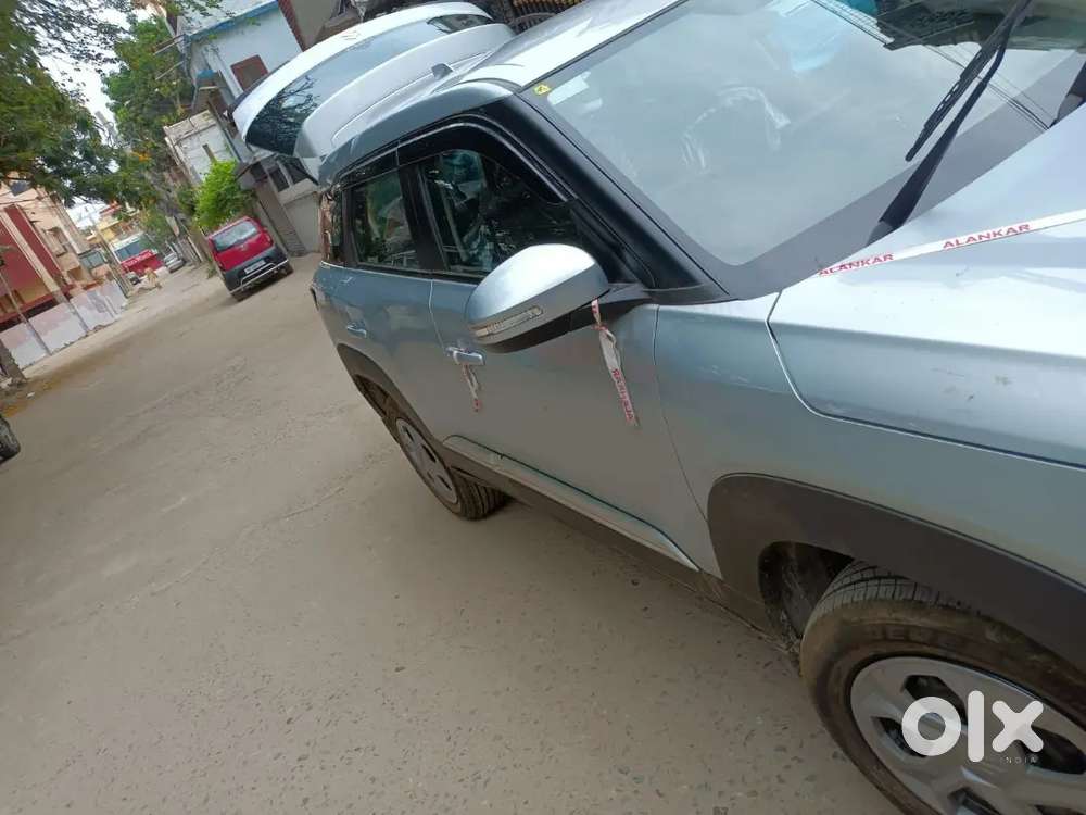 Maruti Suzuki Brezza 2025 Petrol 2500 Km Driven 2025 March Purchase