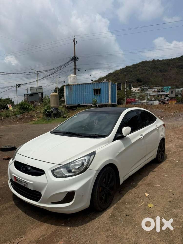 Hyundai Verna 2013 Diesel Well Maintained