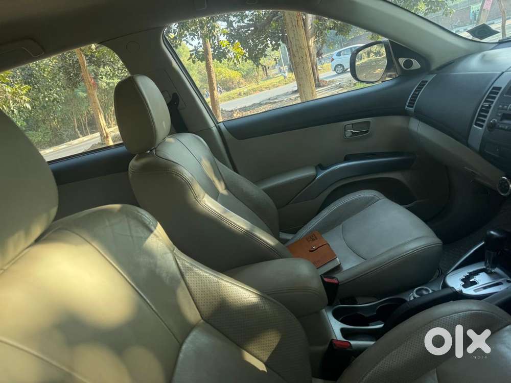 Mitsubishi Outlander New, 2012, Petrol