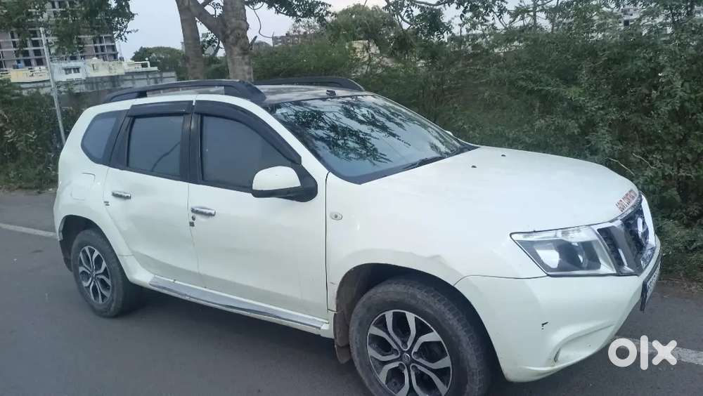 Nissan Terrano 2015 Diesel 79400 Km Driven