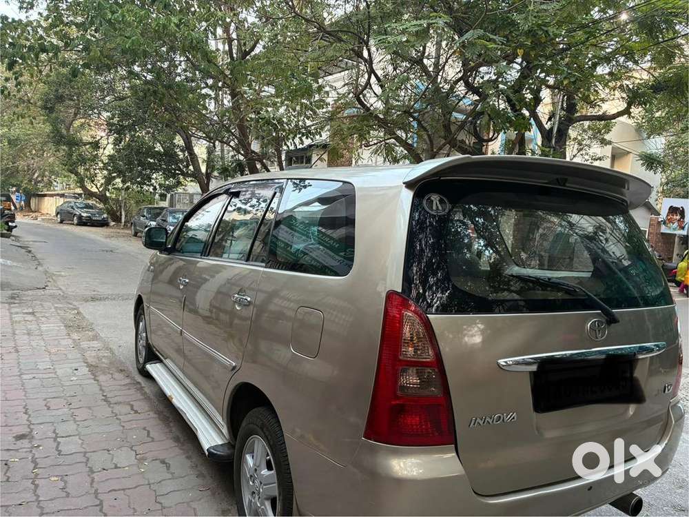Toyota Innova 2008 Diesel Well Maintained 3rd Owner