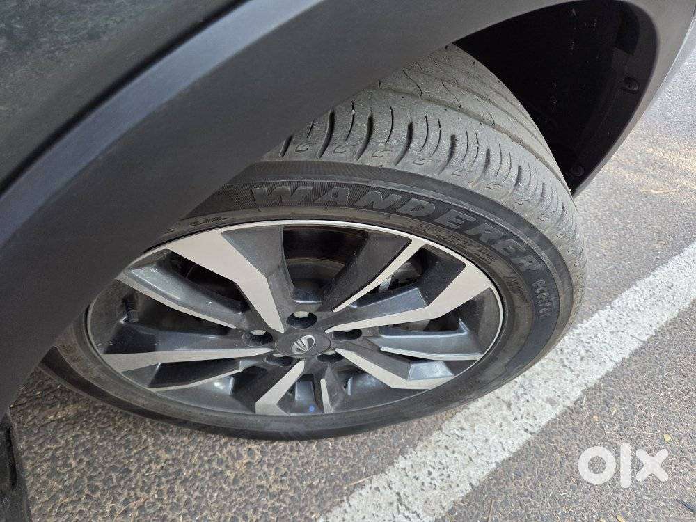 Mahindra Xuv300 W8 Option Diesel, 2021, Diesel