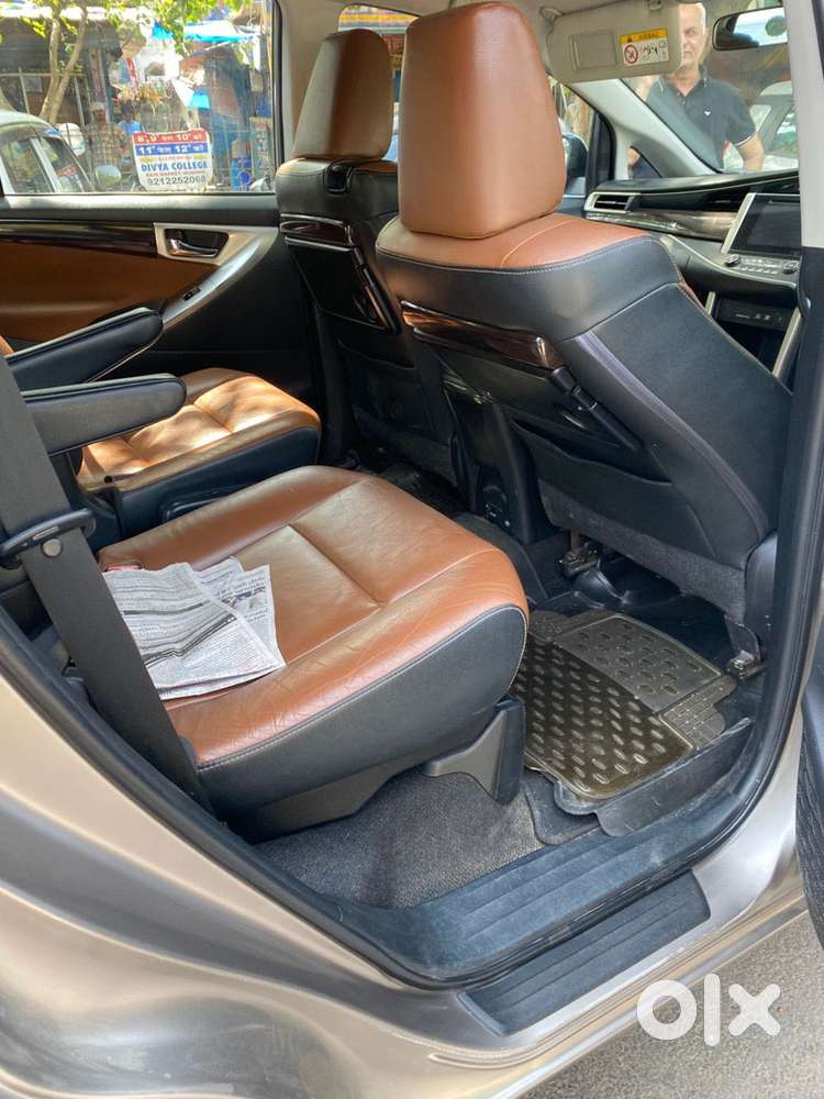 Toyota Innova Crysta 2.8z Automatic, 2017, Diesel