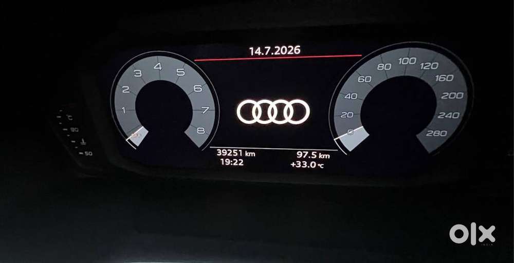 Audi Q3 40 Tfsi Premium Plus, 2025, Petrol