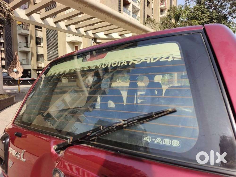 Toyota Urban Cruiser Cruiser High, 2002, Petrol
