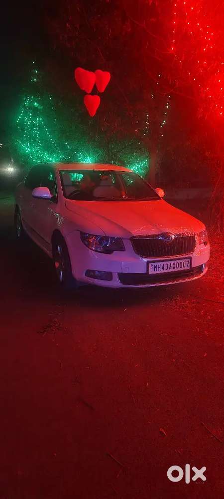 Skoda Superb Elegance 2013